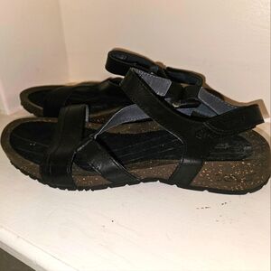 Teva Cabrillo Black Leather Slingback Wedges Sandals Sz 7